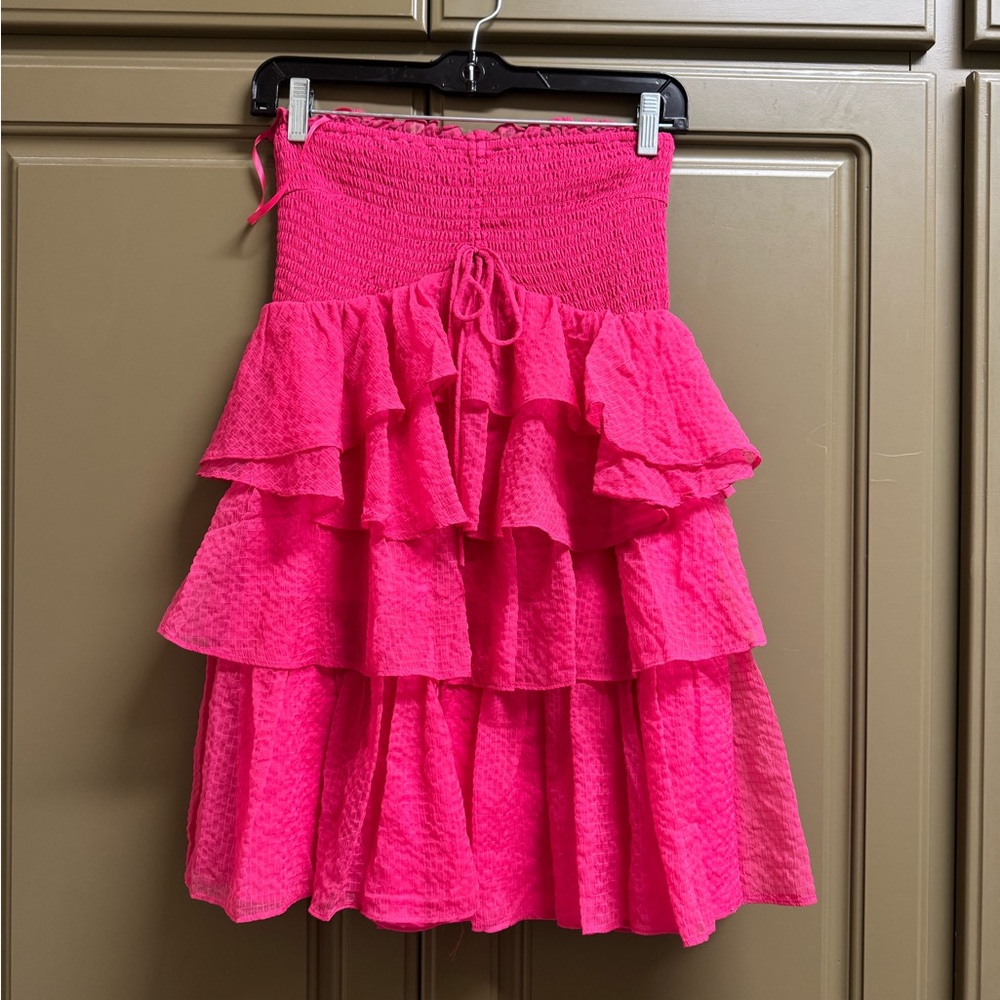 Mustard Seed new with tags size S strapless hot pink dress